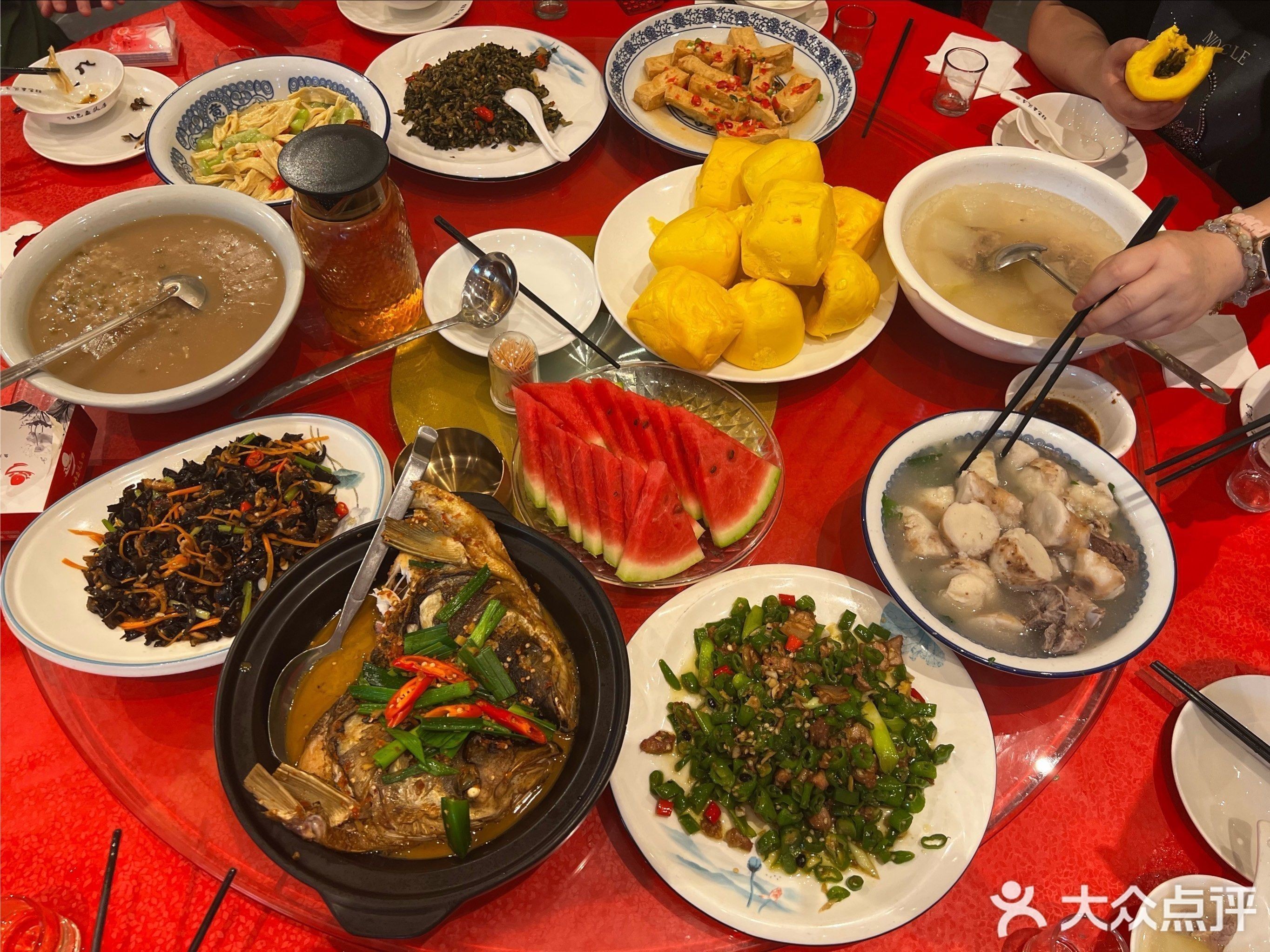 瑞金開水族店怎么樣？加盟祥龍魚場賣龍魚市場怎樣？ 瑞金開水族店怎么樣？加盟祥龍魚場賣龍魚市場怎樣？ 水族館百科（水族館加盟） 第3張