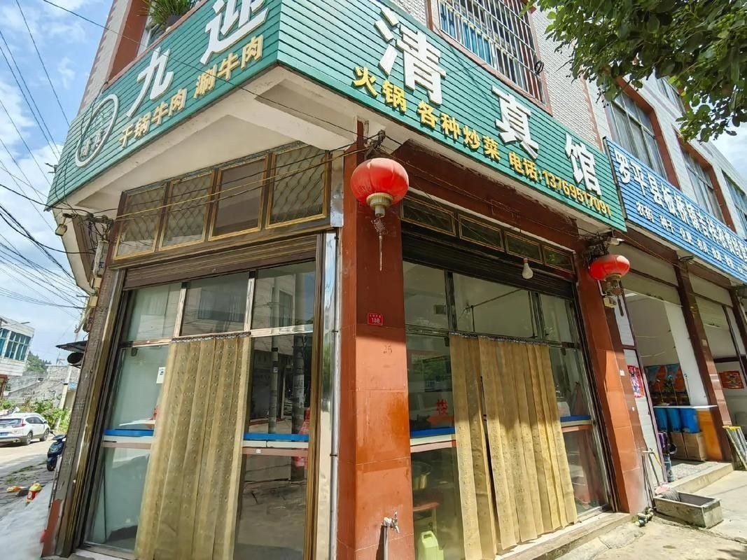 平橋開水族店怎么樣？加盟祥龍魚場賣龍魚市場怎樣？ 平橋開水族店怎么樣？加盟祥龍魚場賣龍魚市場怎樣？ 水族館百科（水族館加盟） 第4張