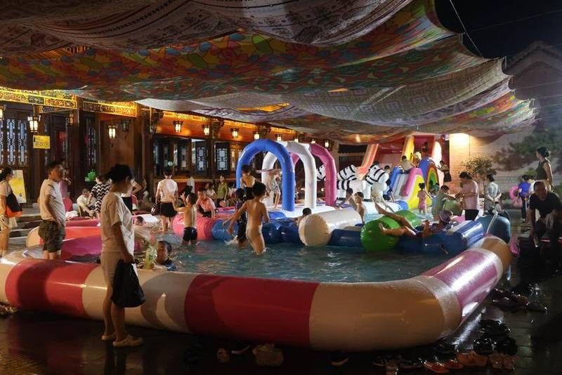 云夢(mèng)開水族店怎么樣？加盟祥龍魚場(chǎng)賣龍魚市場(chǎng)怎樣？