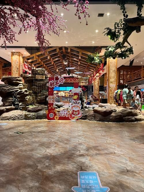 涼州開水族店怎么樣？加盟祥龍魚場賣龍魚市場怎樣？