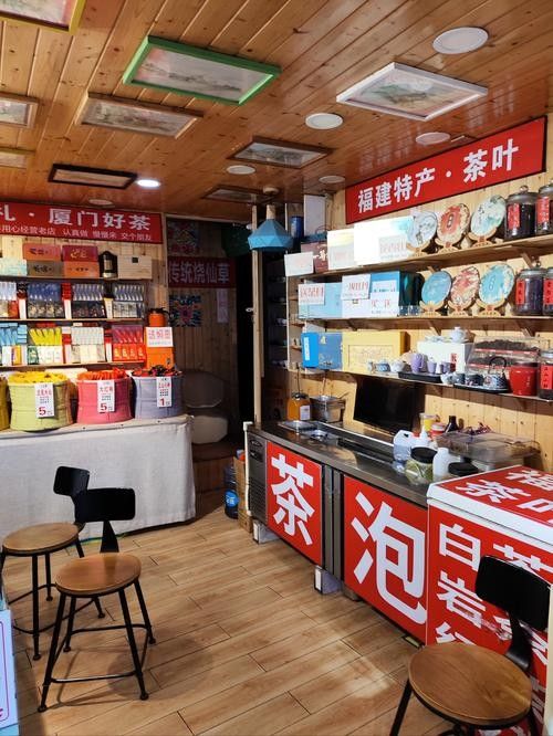 涼州開水族店怎么樣？加盟祥龍魚場賣龍魚市場怎樣？