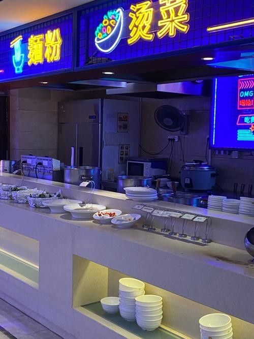 海城開水族店怎么樣？加盟祥龍魚場(chǎng)賣龍魚市場(chǎng)怎樣？