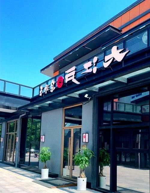 余姚開水族店怎么樣？加盟祥龍魚場賣龍魚市場怎樣？