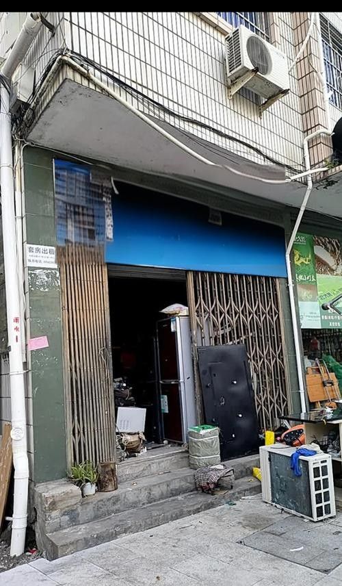 鞍山鐵西開水族店怎么樣?加盟祥龍魚場賣龍魚市場怎樣? 水族館百科(水族館加盟) 第5張 鞍山鐵西開水族店怎么樣?加盟祥龍魚場賣龍魚市場怎樣? 鞍山鐵西開水族店怎么樣?加盟祥龍魚場賣龍魚市場怎樣? 水族館百科(水族館加盟) 第5張