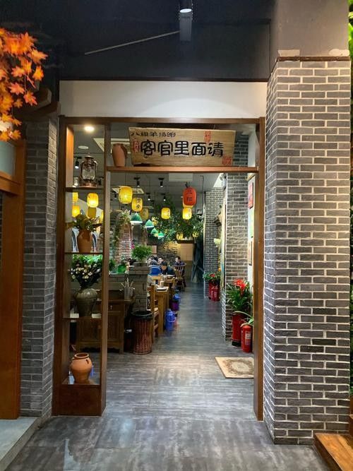 安丘開水族店怎么樣？加盟祥龍魚場賣龍魚市場怎樣？