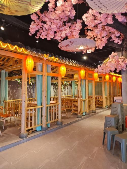 梁園開水族店怎么樣？加盟祥龍魚場賣龍魚市場怎樣？