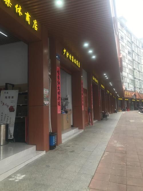 文安開水族店怎么樣？加盟祥龍魚場賣龍魚市場怎樣？
