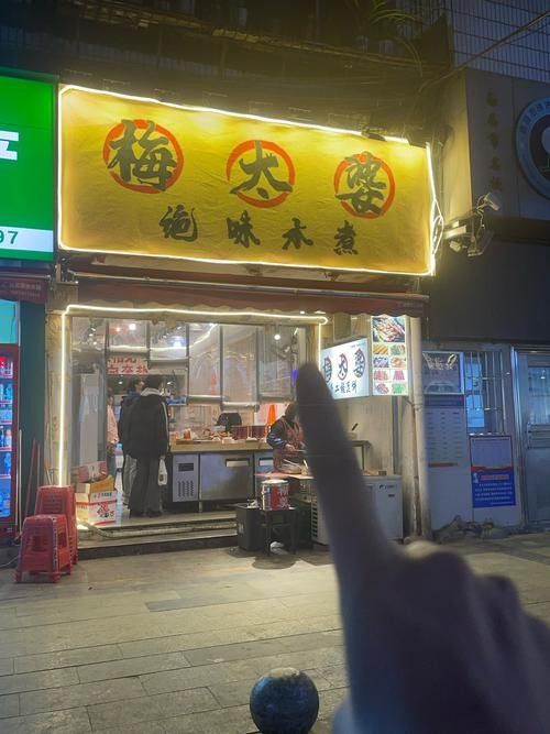 南昌縣開水族店怎么樣？加盟祥龍魚場賣龍魚市場怎樣？