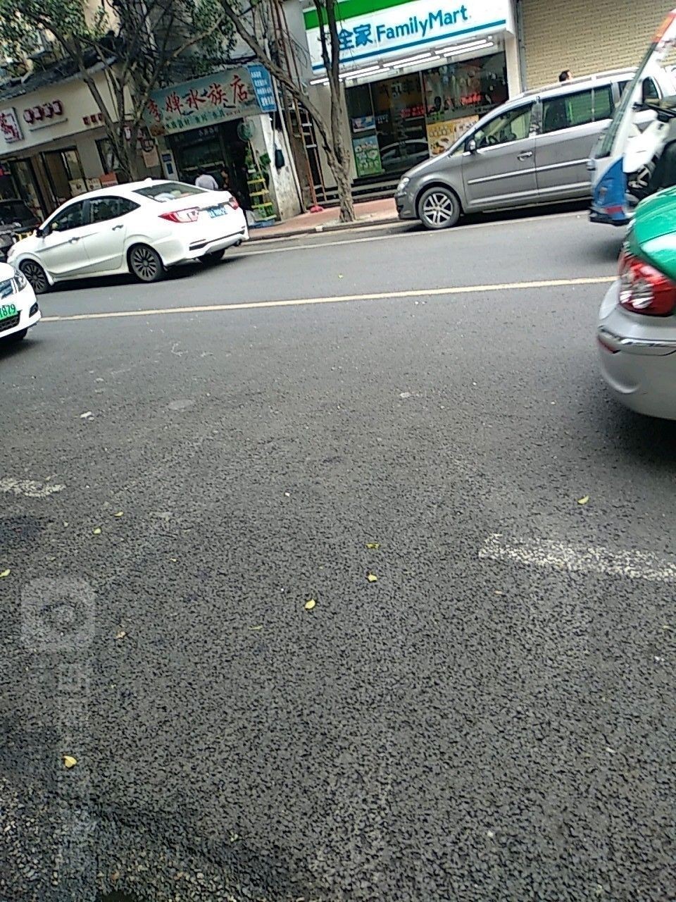 金山開水族店怎么樣？加盟祥龍魚場賣龍魚市場怎樣？