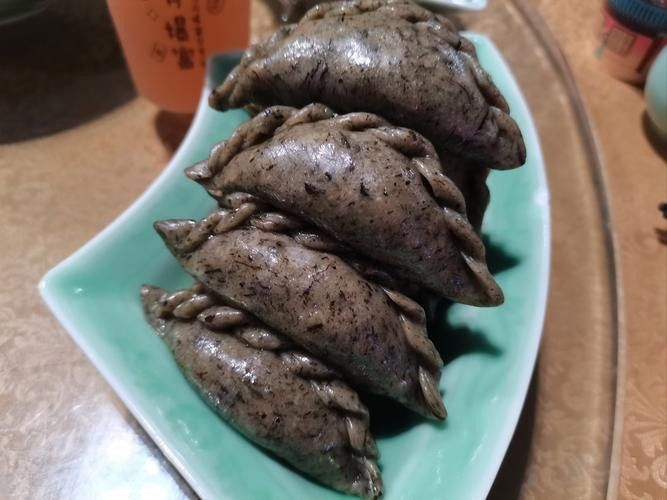 廣豐開水族店怎么樣？加盟祥龍魚場賣龍魚市場怎樣？