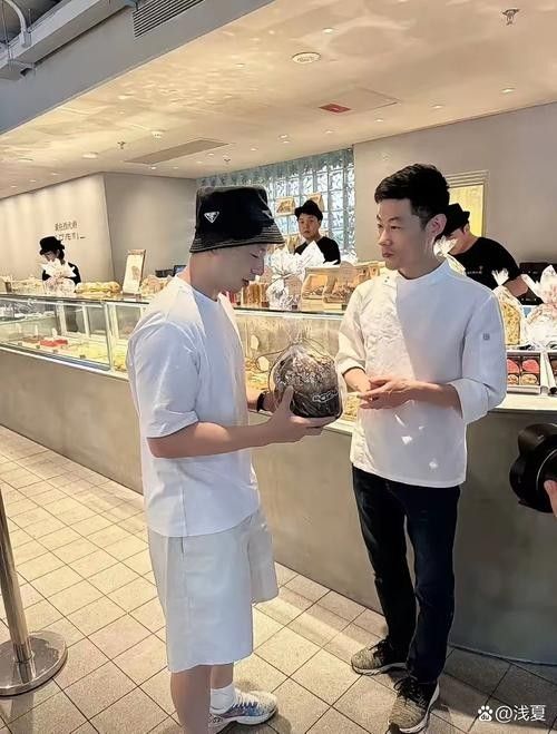 馬龍開水族店怎么樣？加盟祥龍魚場賣龍魚市場怎樣？