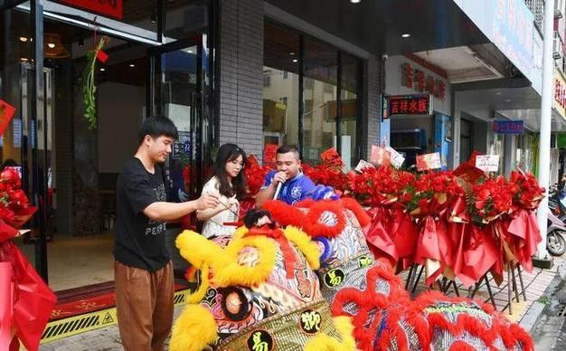 懷集開水族店怎么樣？加盟祥龍魚場賣龍魚市場怎樣？
