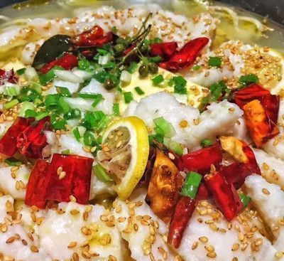 龍魚最佳食物搭配是什么（龍魚的食物搭配需要考慮到哪些因素）