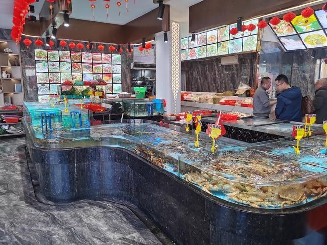 那坡開水族店怎么樣？加盟祥龍魚場賣龍魚市場怎樣？