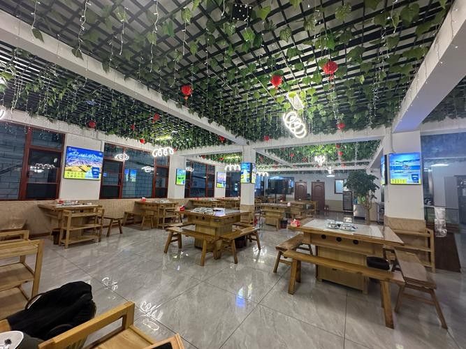 鄂溫克旗開水族店怎么樣？加盟祥龍魚場賣龍魚市場怎樣？