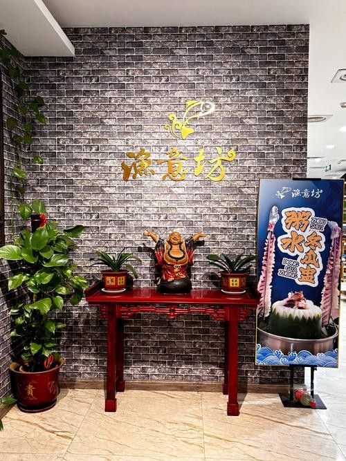 巧家開水族店怎么樣？加盟祥龍魚場賣龍魚市場怎樣？