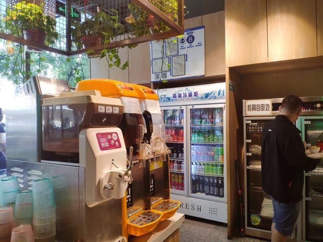 溪湖區開水族店怎么樣？加盟祥龍魚場賣龍魚市場怎樣？