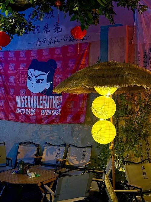 江城哈尼族開水族店怎么樣？加盟祥龍魚場賣龍魚市場怎樣？
