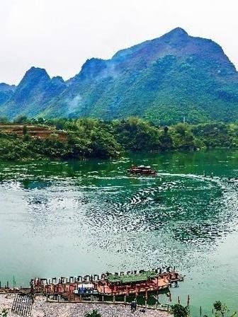 都安瑤族開水族店怎么樣？加盟祥龍魚場(chǎng)賣龍魚市場(chǎng)怎樣？
