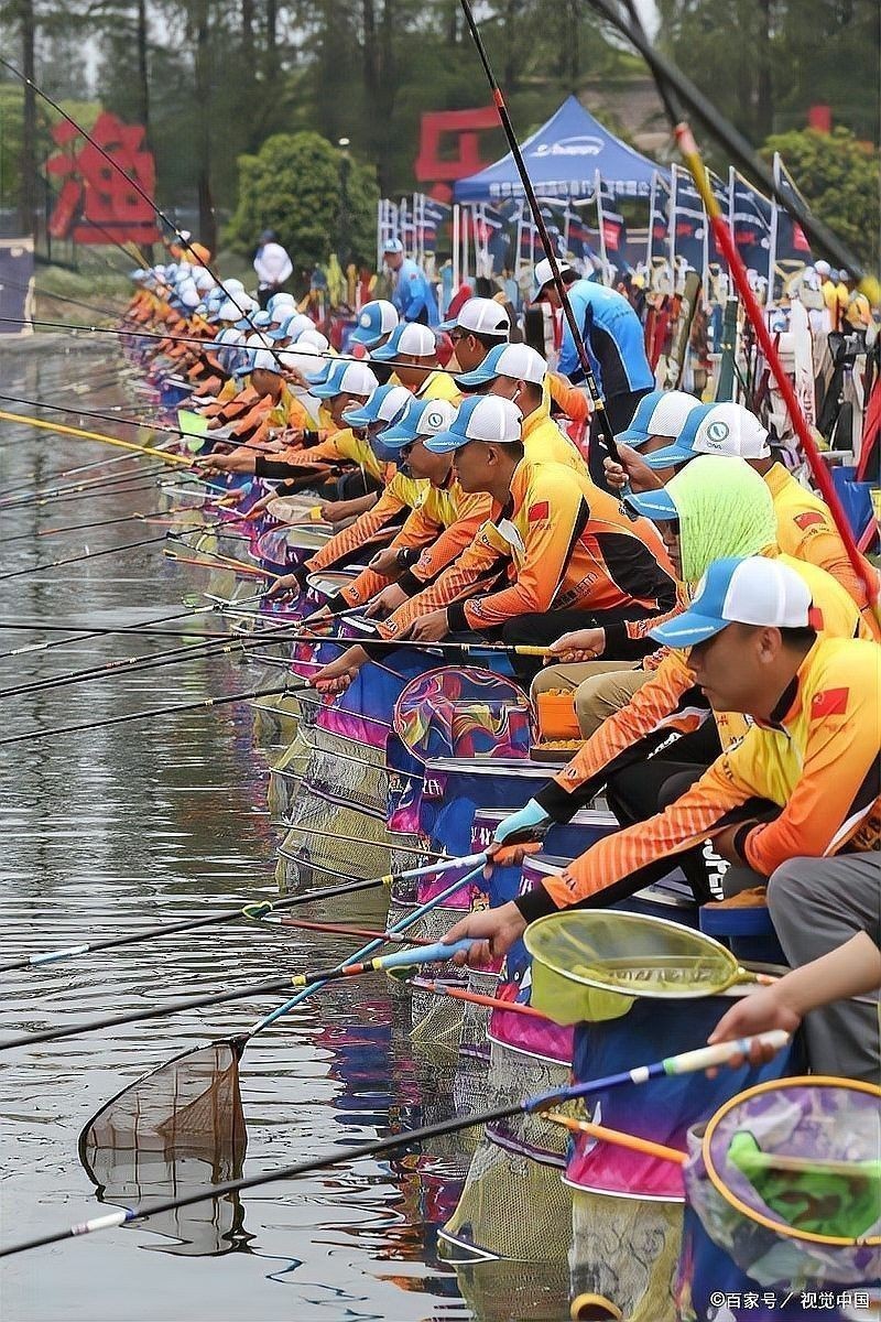 潿洲島開水族店怎么樣？加盟祥龍魚場(chǎng)賣龍魚市場(chǎng)怎樣？