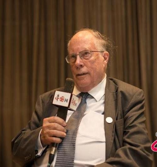 紅龍之眼的概念藝術圖