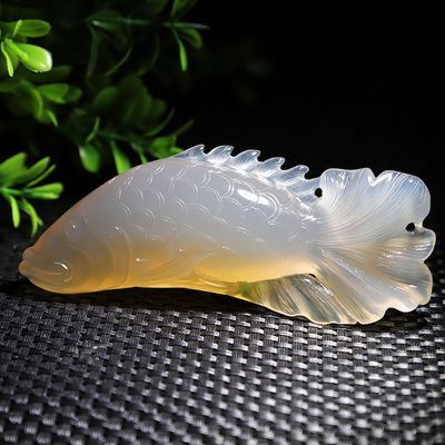 玉金龍魚的寓意和象征是什么：玉雕金龍魚制作教程
