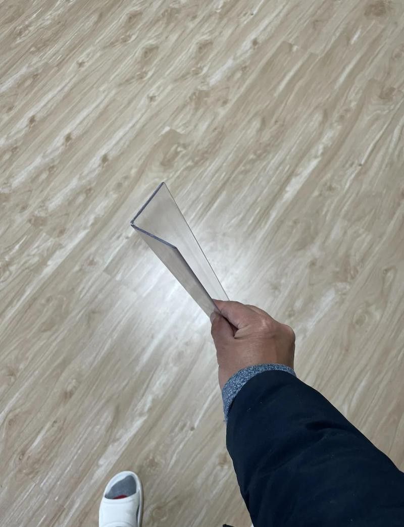 如何自定義龍魚壁紙尺寸？