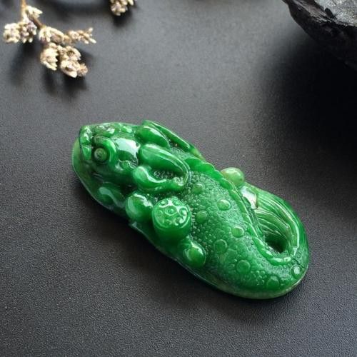 如何保養和維護龍頭魚飾品？