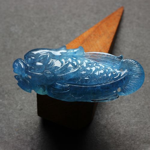 如何保養和維護龍頭魚飾品？