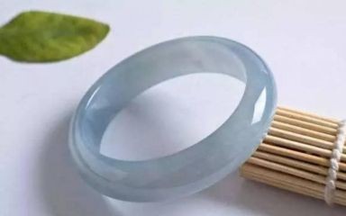 舊魚缸如何處理？：壞了的魚缸風水處理舊魚缸風水處理方法是什么，如何處理