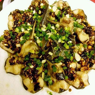 尋龍魚怎么做好吃又簡單：清蒸鱘龍魚的做法