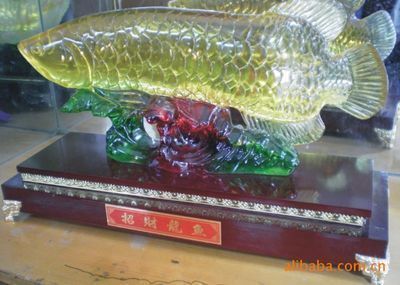 龍魚背部立鱗：金龍魚擺件如何擺放