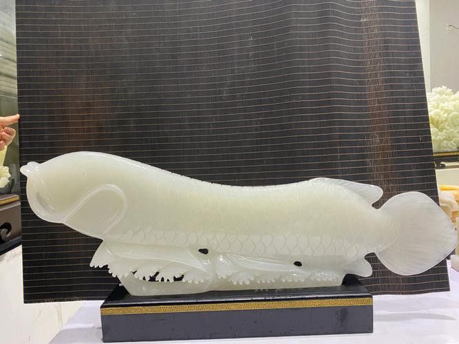 玉石金龍魚擺件圖片大全大圖