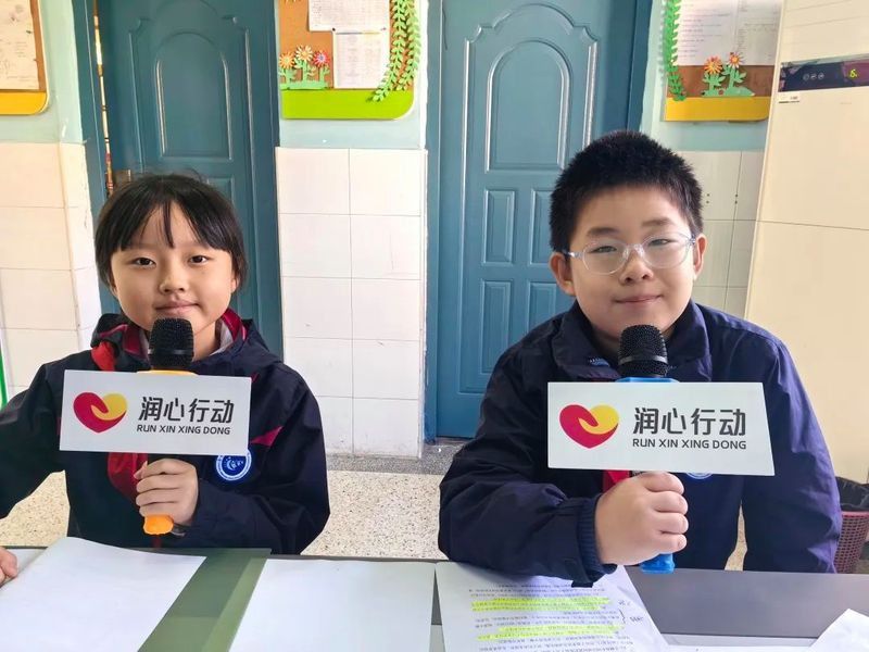 能否提供“鯉魚跳龍門”故事的不同版本原文？