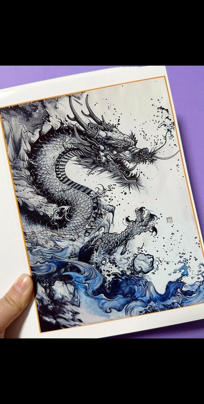 還有哪些畫作中的龍頭朝向右側？