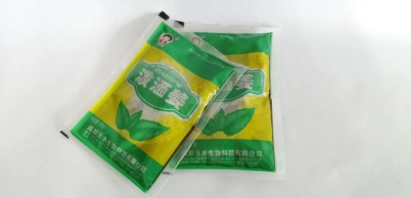 金魚魚鱗滲血