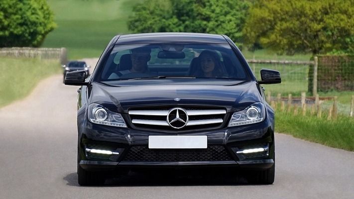 什么顏色的金龍魚最值錢呢：金龍魚哪種顏色最值錢