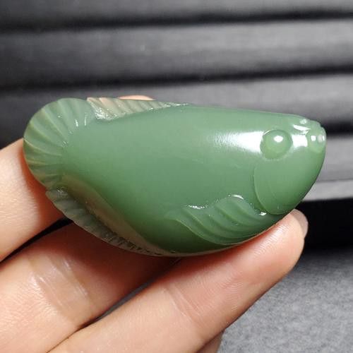 和田玉金龍魚價格及圖片大全