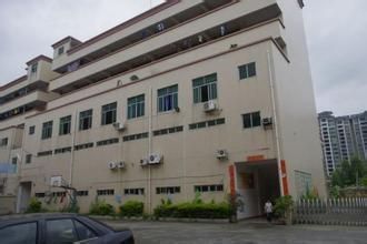 紅龍魚飼料哪個(gè)牌子好吃點(diǎn)（紅龍魚飼料哪個(gè)牌子好吃點(diǎn)呢）