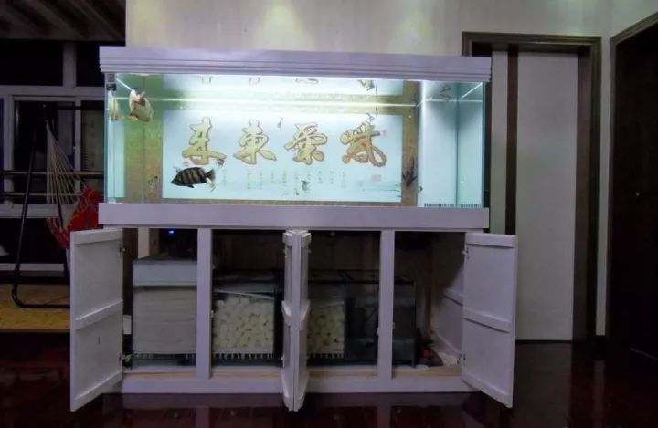 龍魚魚缸制作設(shè)計(jì)圖