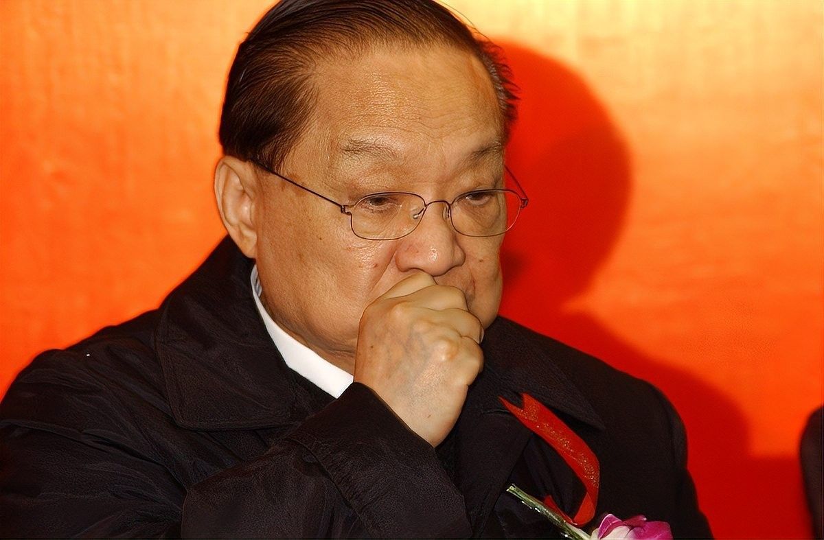 龍生的小說風格有何特點？