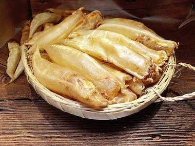 金龍魚膠的功效與作用及營(yíng)養(yǎng)成分（金龍魚膠與豬蹄凍對(duì)比，金龍魚膠與豬蹄凍對(duì)比對(duì)比）