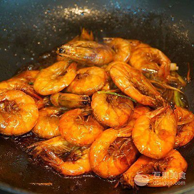 金龍魚吃河蝦嗎：關(guān)于金龍魚吃河蝦的詳細信息 金龍魚吃河蝦嗎：關(guān)于金龍魚吃河蝦的詳細信息 龍魚百科 第6張
