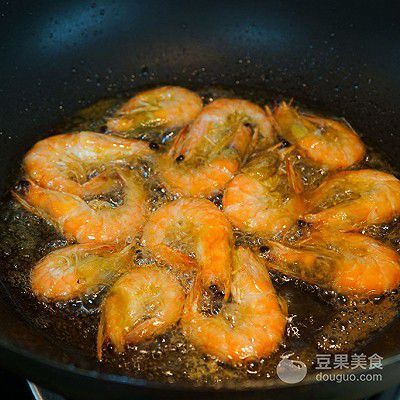 金龍魚吃河蝦嗎：關(guān)于金龍魚吃河蝦的詳細信息 金龍魚吃河蝦嗎：關(guān)于金龍魚吃河蝦的詳細信息 龍魚百科 第7張