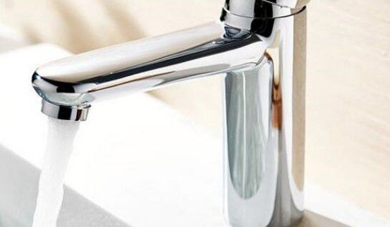 如何保養龍頭魚掛件