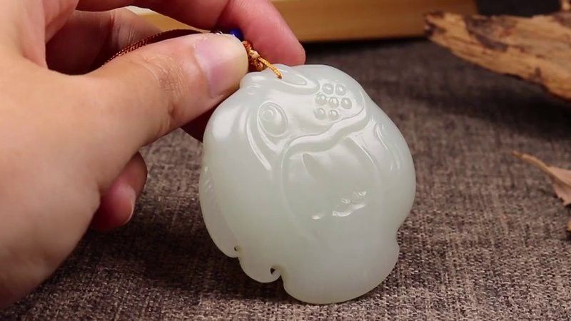 白玉龍魚圖片欣賞視頻