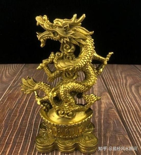 龍擺件多久換一次水？
