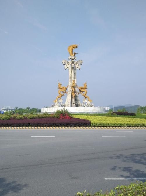 龍魚雕塑圖片欣賞大全