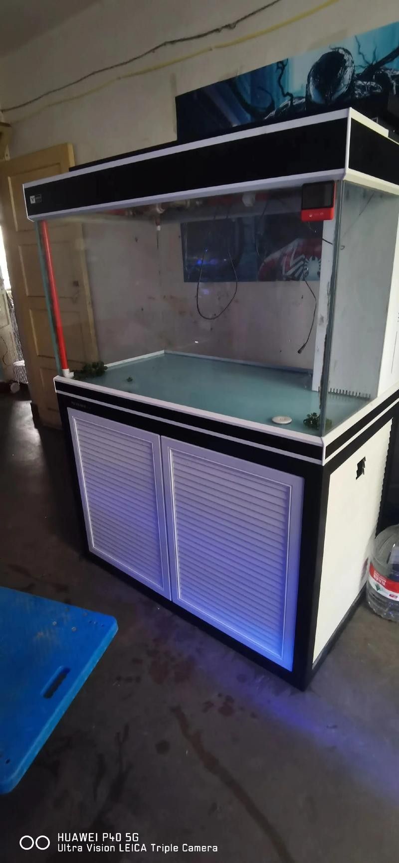 龍魚(yú)缸安裝視頻講解圖