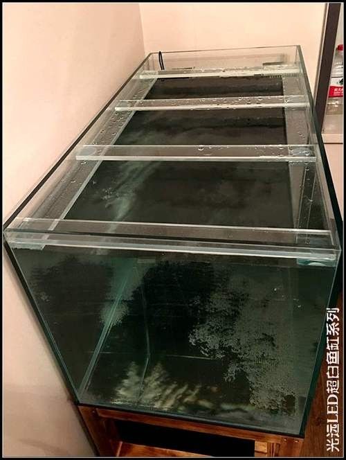 龍魚(yú)缸安裝視頻講解圖